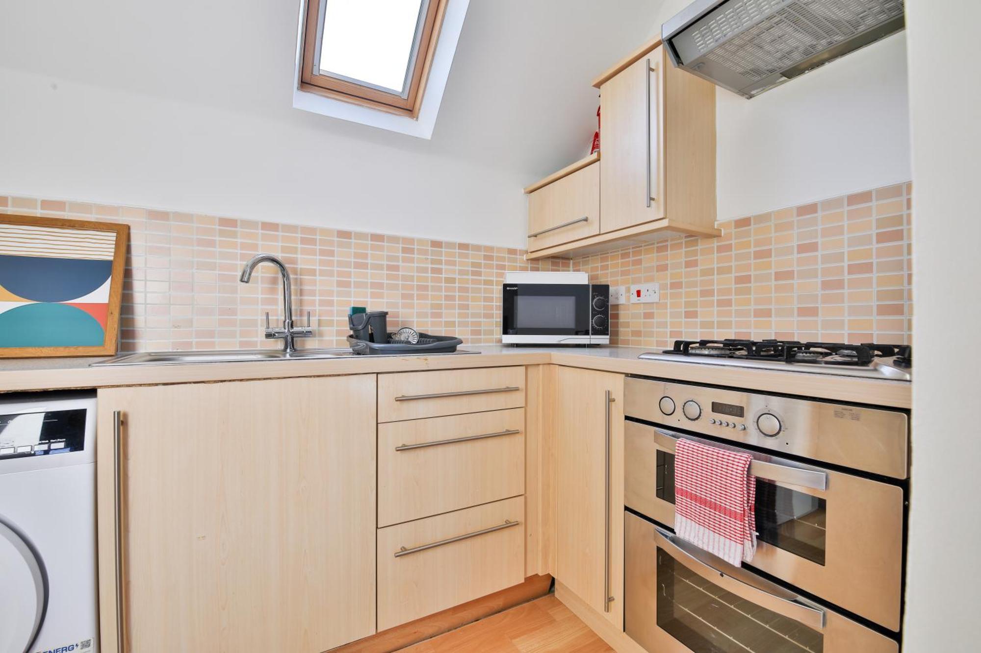 Stayright 2 Bed Beach House With Private Parking- Next To Barry Beach And Jackson Bay 外观 照片