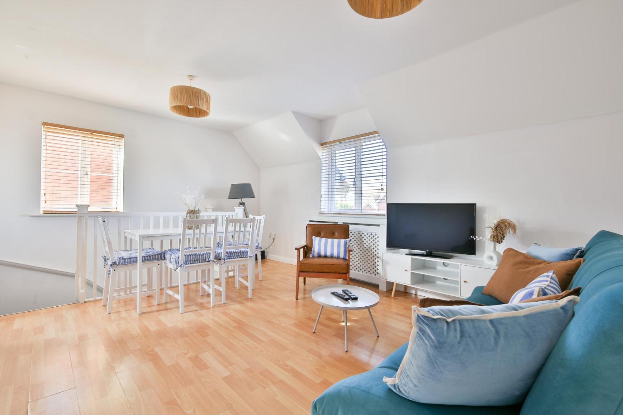 Stayright 2 Bed Beach House With Private Parking- Next To Barry Beach And Jackson Bay 外观 照片