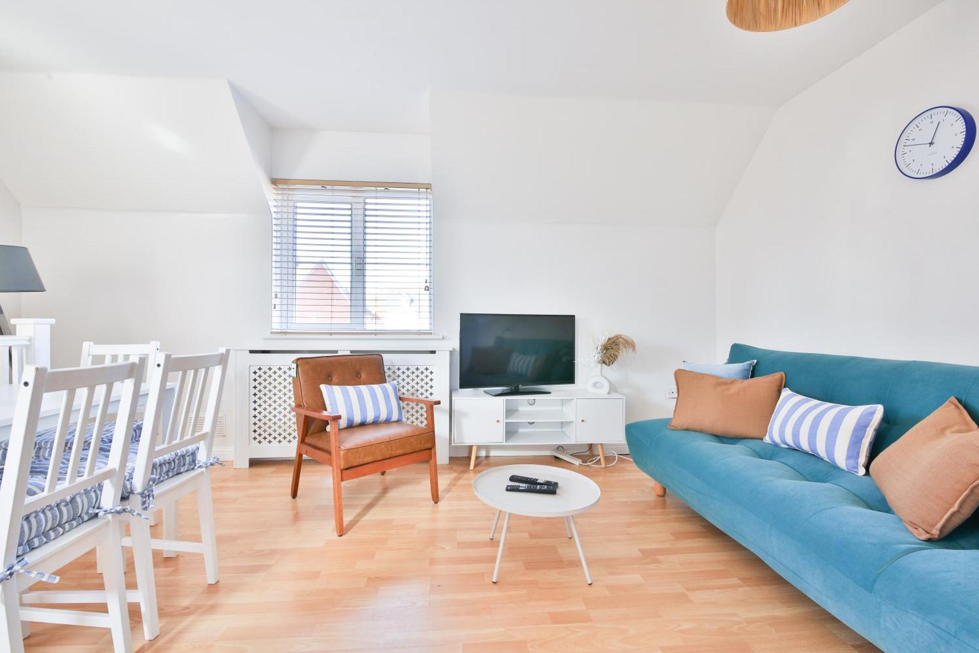 Stayright 2 Bed Beach House With Private Parking- Next To Barry Beach And Jackson Bay 外观 照片